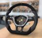 Preview: Handgefertigter Lenkradbezug im Design A662, gefertigt für VW Golf 7 GTI, GTD, Touran und Arteon