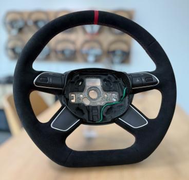 Hochwertiger Lederbezug für das runde Serienlenkrad von Audi A3, A4 und Q3, Design A678