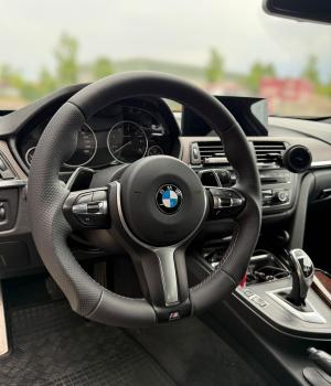 Preview: Individuell aufgewertetes Lenkrad passend für die BMW Baureihen F10 bis F13, Design A647