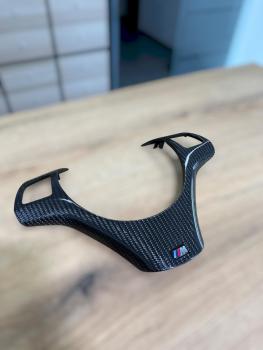 Preview: Carbon Lenkradspange passend für BMW E81 bis E93, X5 M und X6 M, Design LSC5, aus echtem Carbon