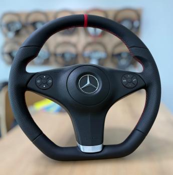 Preview: Mercedes Sportwagen Lenkrad individuell neu bezogen, Design A642