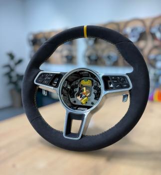 Preview: Porsche Panamera Alcantara Lenkrad Design A565
