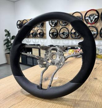 Preview: Porsche Panamera Leder Alcantara Lenkrad Design L229