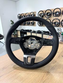 Preview: VW Passat CC Lenkrad neu beziehen L302