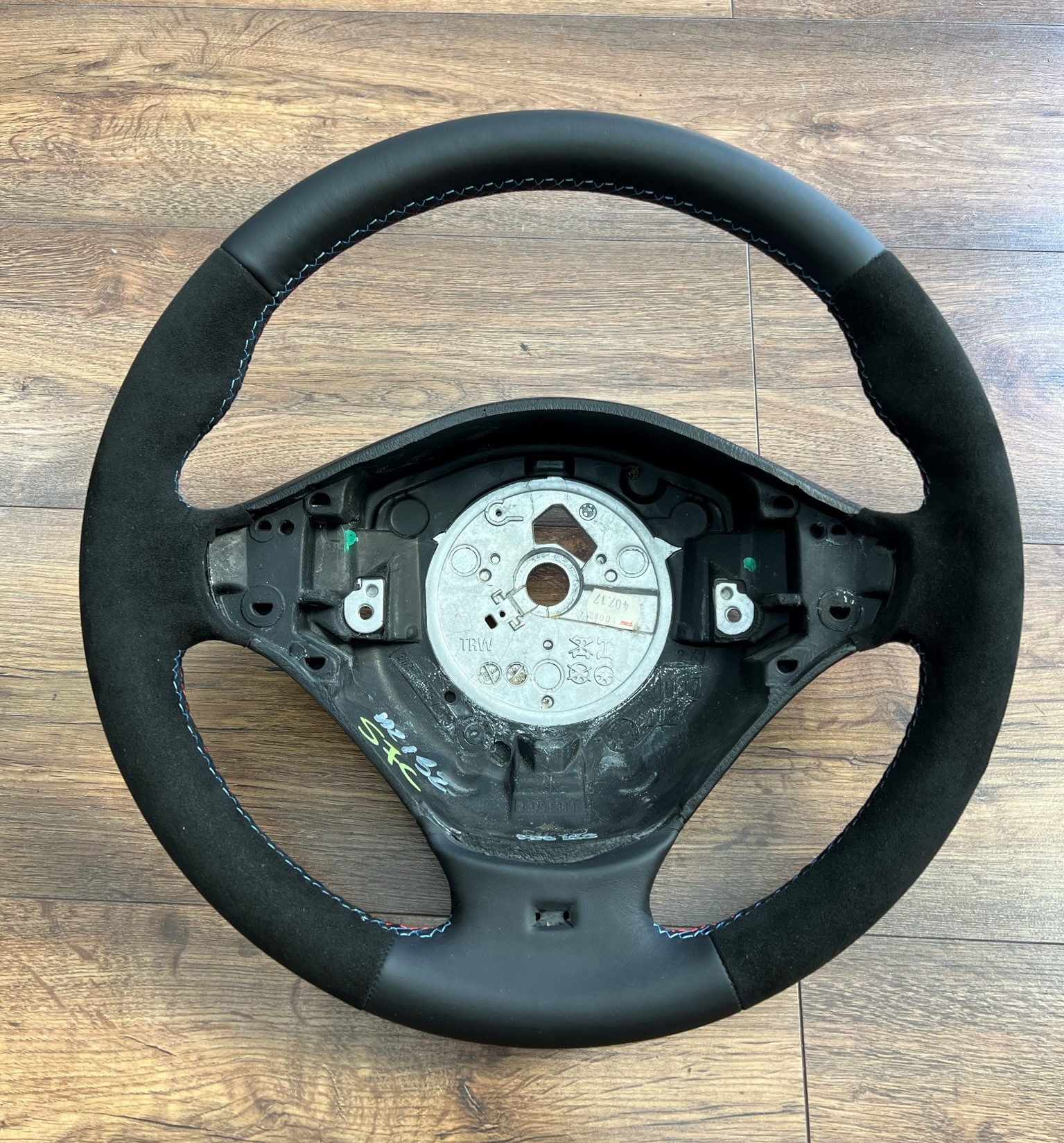 Lenkrad neu beziehen | BMW E36 M3 E38 E39 M