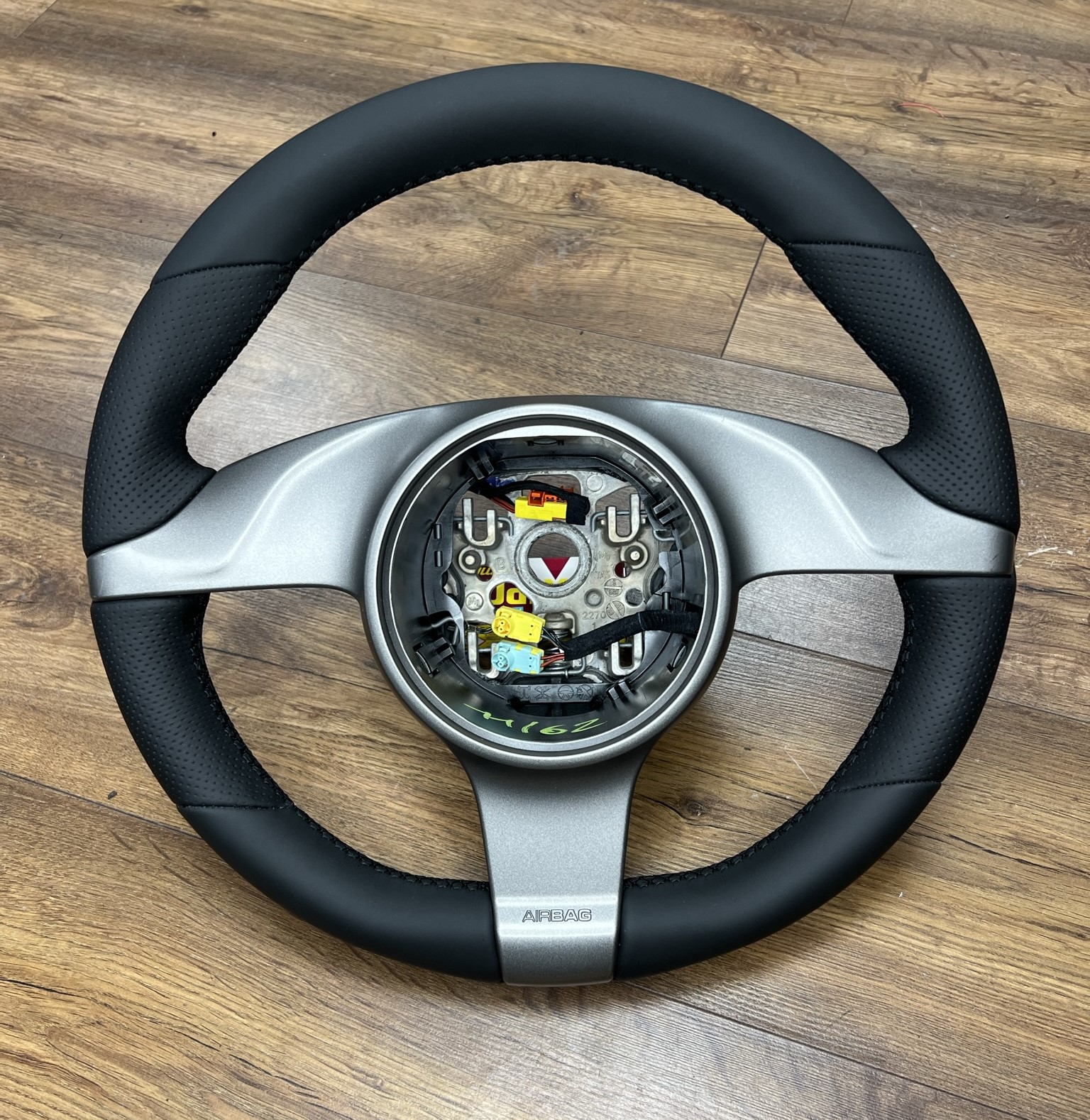 Lenkrad neu beziehen Porsche 991, Panamera 970 Cayenne 958