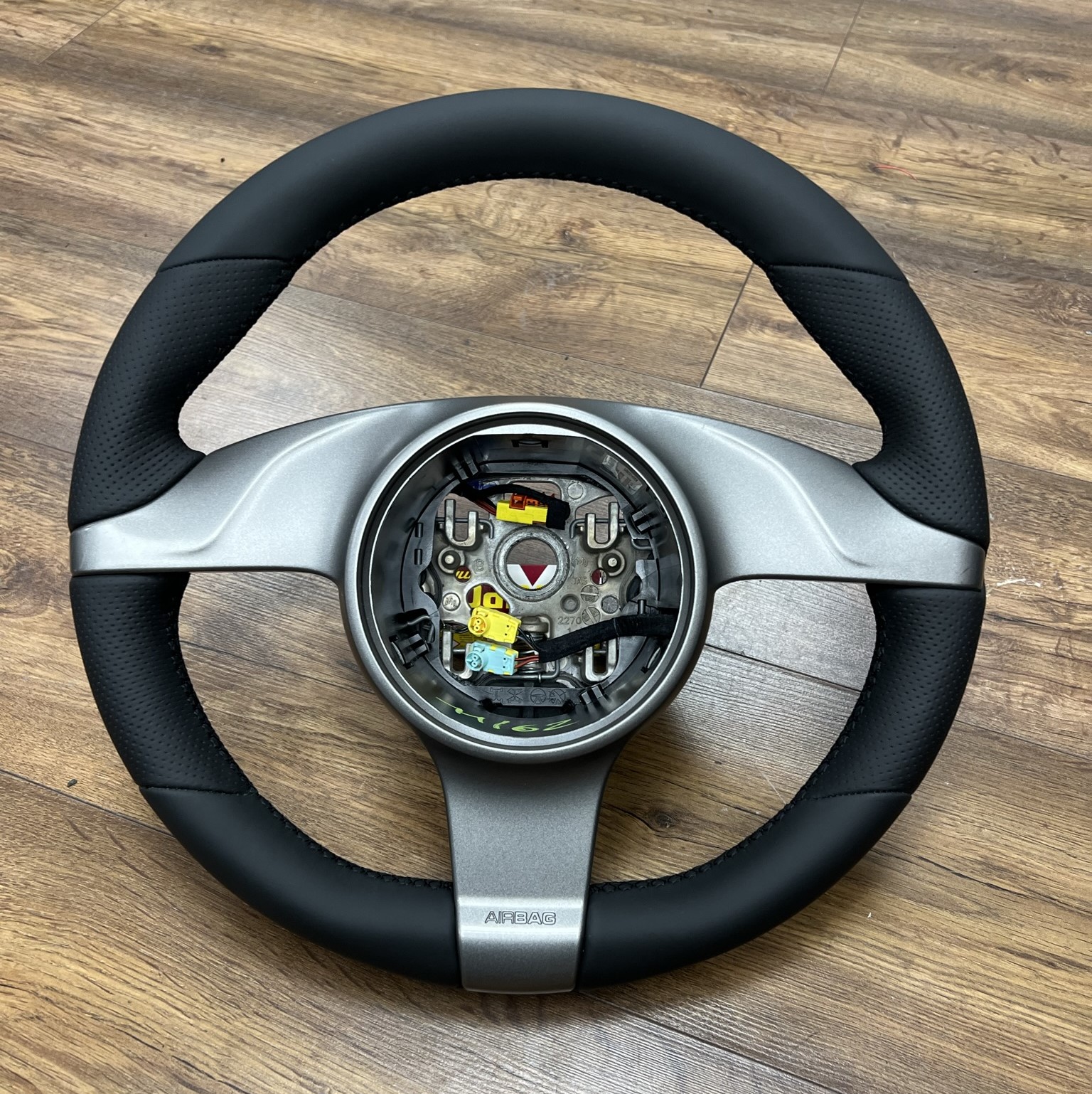 Lenkrad neu beziehen Porsche 991, Panamera 970 Cayenne 958