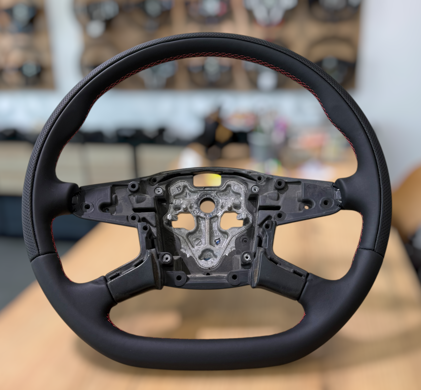 Scania IV R Lenkrad neu beziehen | Design A701