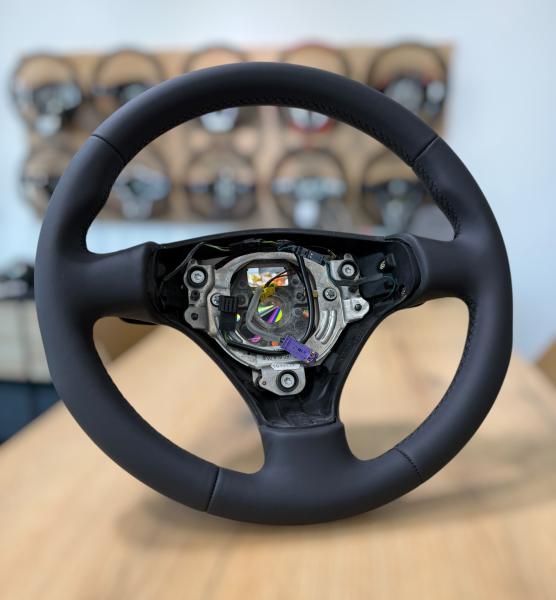 Audi TT 8N Lenkrad neu beziehen