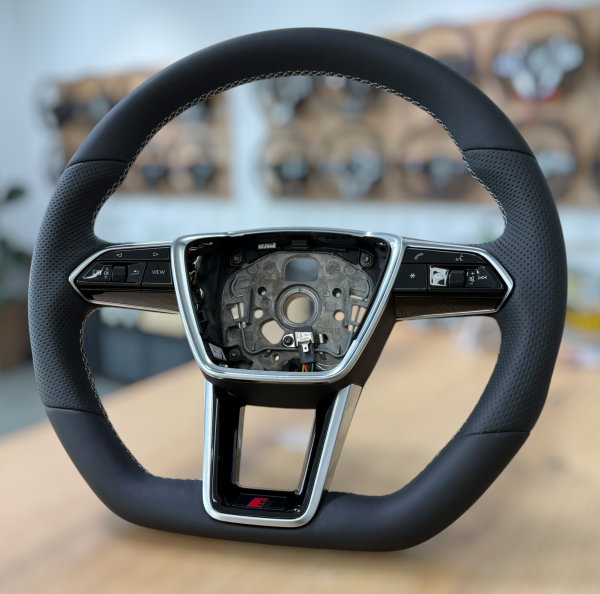 Tauschlenkrad, in Handarbeit neu bezogen, passend für Audi A6 S6 RS6 A7 S7 RS7, Design A648