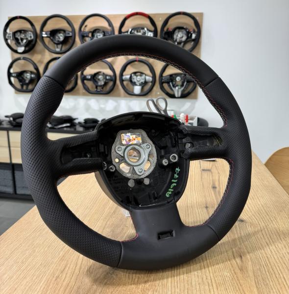 Audi S Line Lederlenkrad neu bezogen Design L211
