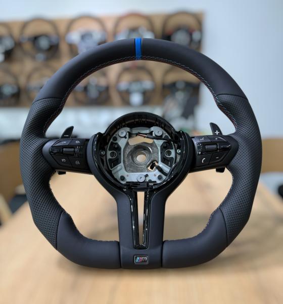 BMW F10 Lenkrad neu beziehen