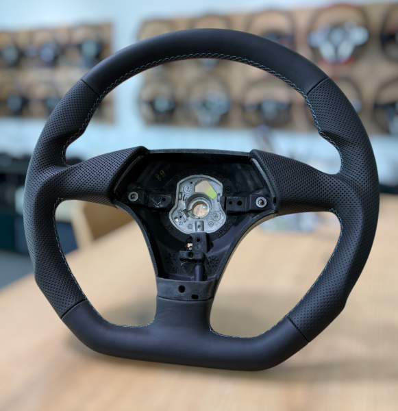 Zeitlos-elegantes Lenkrad, neu bezogen für BMW E36 und E46, Design A674
