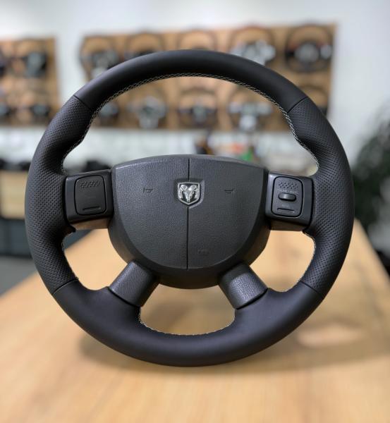 Lenkrad neu beziehen für Dodge Viper und RAM, Design A725