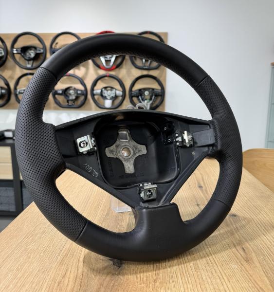 Fiat Ducato Lederlenkrad neu bezogen in Design L179