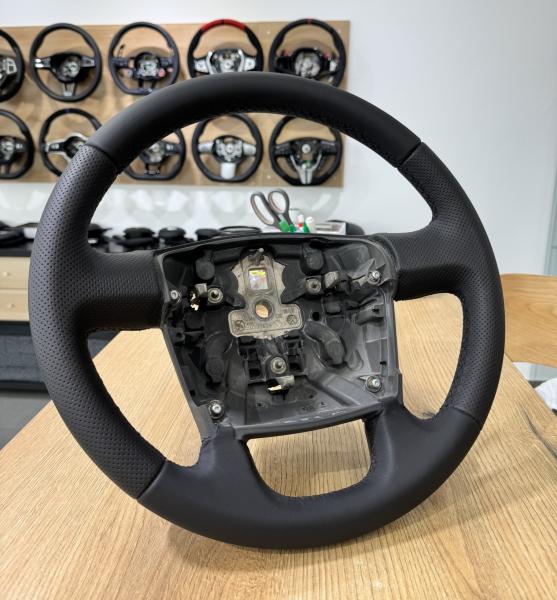 Fiat Ducato Lederlenkrad neu bezogen Design L181