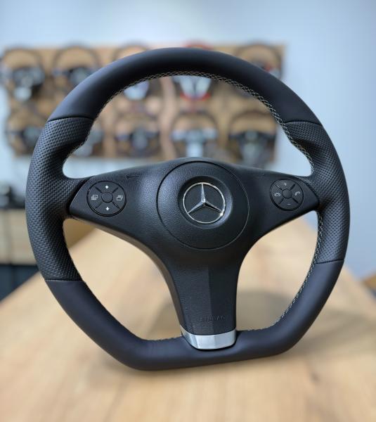 Mercedes Lenkrad neu beziehen W219, W211, W209 AMG & designo