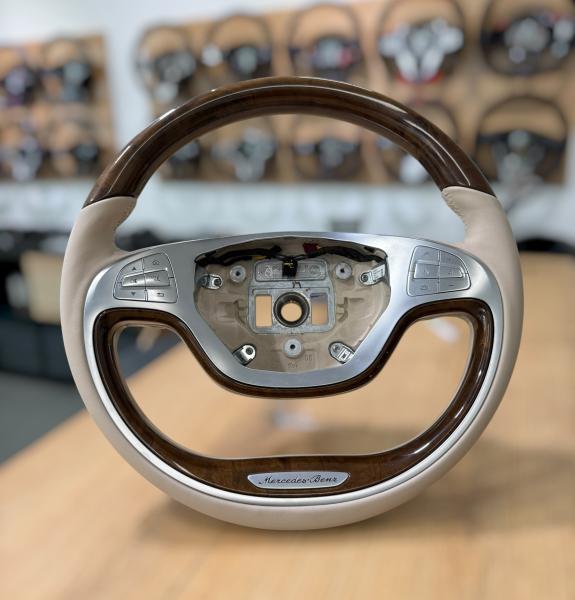 Mercedes W221 Lenkrad Design A597