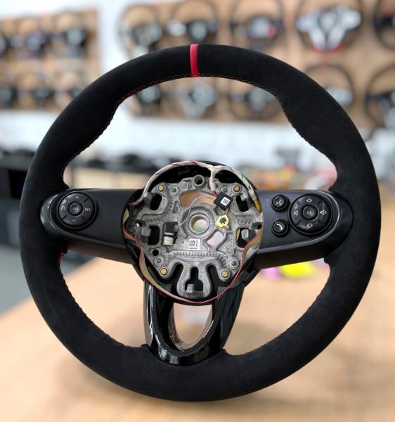 Handgefertigter Lenkradbezug im Design A682, gefertigt für Mini Cooper R55, R56, R57, R58, R60, R61