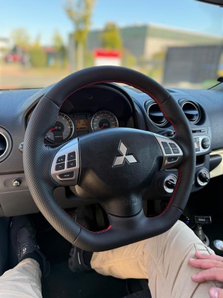 Mitsubishi Colt, ASX und Lancer Lenkrad neu bezogen nach Design A735