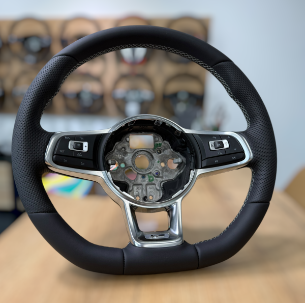 Golf 7 GTI, GTD, Touran und Arteon Lenkrad individuell neu bezogen, Design A641