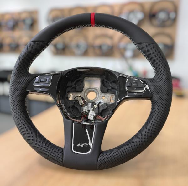 Tauschlenkrad, in Handarbeit neu bezogen, passend für VW Touareg 7P, Design A649