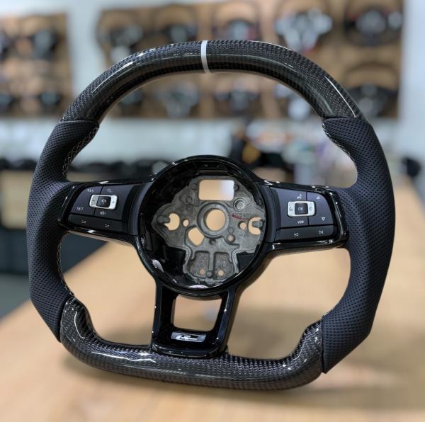 Lenkrad neu beziehen für VW Modelle, Carbon-Bekleidung, handwerklich verarbeitet
