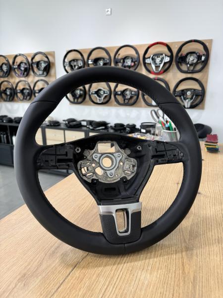 VW Golf 6 GTI Leder Lenkrad Design L302