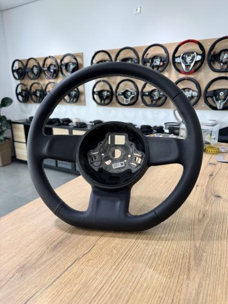 VW Up Seat Mii New Beetle Lenkrad mit Leder oder Alcantara Design L159