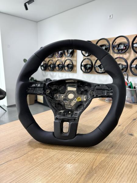 Sportlenkrad VW Golf 6 GTI GTD R-Line Passat B8 aus Leder oder Alcantara Design L166C
